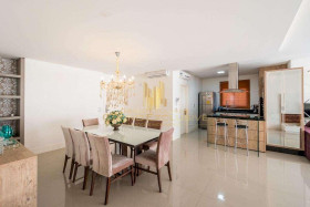 Apartamento com 3 Quartos à Venda, 125 m² em Centro - Balneário Camboriú