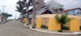 Casa com 6 Quartos à Venda, 337 m² em Scipel  Cid. Balnearia Peruibe - Peruíbe