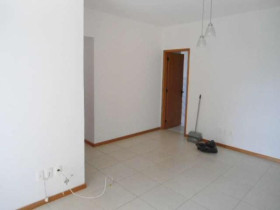 Apartamento com 3 Quartos à Venda, 90 m² em Stiep - Salvador