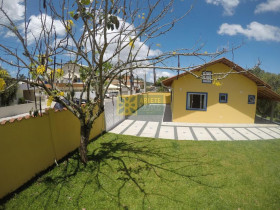 Casa com 4 Quartos à Venda, 120 m² em Centro - Porto Belo