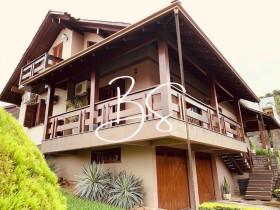 Casa com 4 Quartos à Venda, 260 m² em Bom Pastor - Igrejinha