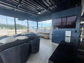 Cobertura com 2 Quartos à Venda, 300 m² em Tombo - Guarujá