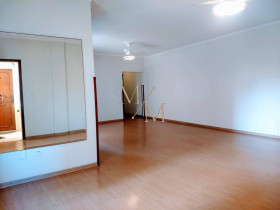 Apartamento com 3 Quartos à Venda, 166 m² em José Menino - Santos