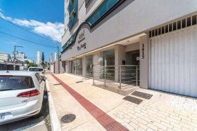 Apartamento com 2 Quartos à Venda, 67 m² em Centro - Balneário Camboriú