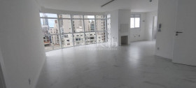 Apartamento com 3 Quartos à Venda, 118 m² em Centro - Balneário Camboriú