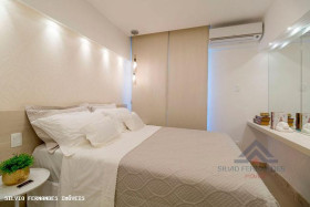 Apartamento com 2 Quartos à Venda, 78 m² em Ondina - Salvador