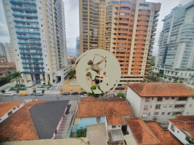 Apartamento com 2 Quartos à Venda, 105 m² em Embare - Santos