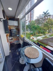 Apartamento com 2 Quartos à Venda, 87 m² em Pompéia - Santos