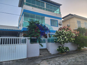 Casa com 4 Quartos para Alugar, 250 m² em Ogiva - Cabo Frio