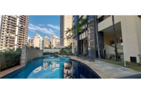 Apartamento com 3 Quartos à Venda, 220 m² em Vila Andrade - São Paulo