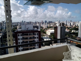 Apartamento com 4 Quartos à Venda, 140 m² em Itaigara - Salvador