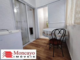 Casa com 3 Quartos para Alugar, 360 m² em Centro - Caraguatatuba