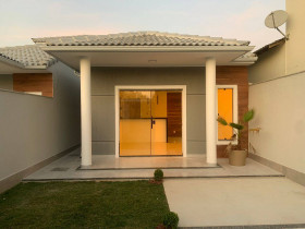 Casa com 3 Quartos à Venda, 240 m² em Jardim Atlântico Leste - Maricá
