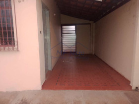 Casa com 2 Quartos à Venda, 350 m² em Vila Brasil - Pirassununga