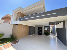 Casa com 3 Quartos à Venda, 124 m² em Vila Morumbi - Campo Grande