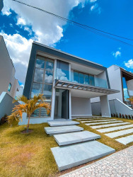 Casa com 4 Quartos à Venda, 252 m² em Papagaio - Feira De Santana