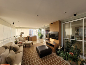 Apartamento com 4 Quartos à Venda, 250 m² em Chacara Klabin  - São Paulo