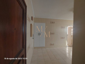 Apartamento com 3 Quartos à Venda, 135 m² em Embaré - Santos