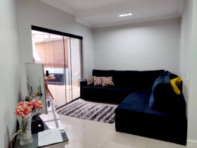 Casa de Condomínio com 3 Quartos à Venda, 131 m² em Parque Assunção - Taboão Da Serra