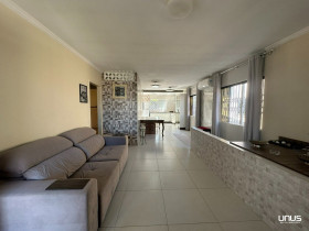Casa com 2 Quartos à Venda, 205 m² em Passa Vinte - Palhoça