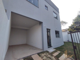 Casa com 3 Quartos à Venda, 110 m² em São João Batista (venda Nova) - Belo Horizonte