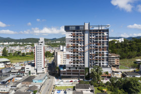 Apartamento com 2 Quartos à Venda, 62 m² em Tabuleiro - Camboriú
