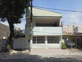 Sobrado com 5 Quartos à Venda, 270 m² em Vila Butantã - São Paulo