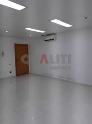 Sala Comercial para Alugar, 35 m² em Vila Olímpia - São Paulo