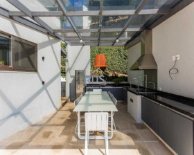 Casa com 3 Quartos à Venda, 388 m² em Retiro Morumbi - São Paulo