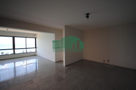 Apartamento com 4 Quartos à Venda, 330 m² em Boa Viagem - Recife