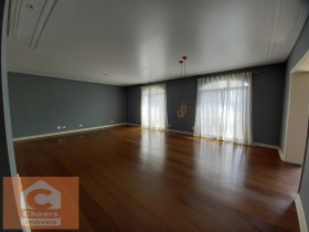 Apartamento com 3 Quartos à Venda, 275 m² em Morro Dos Ingleses - São Paulo