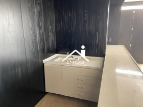 Apartamento com 4 Quartos à Venda, 180 m² em Vila Nova Conceição - São Paulo