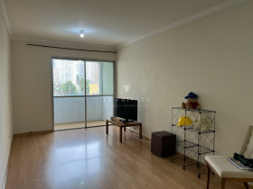 Apartamento com 3 Quartos à Venda, 79 m² em Barra Funda - São Paulo