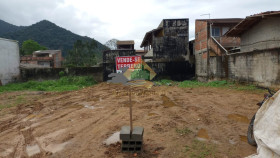 Terreno à Venda, 322 m² em Mato Dentro - Ubatuba