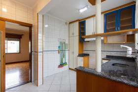 Apartamento com 3 Quartos à Venda, 81 m² em Cristal - Porto Alegre