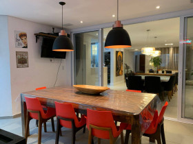 Casa de Condomínio com 6 Quartos à Venda, 400 m² em Alphaville - Santana De Parnaíba