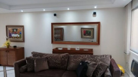 Apartamento com 5 Quartos à Venda, 273 m² em Centro - Florianópolis