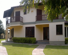 Casa com 6 Quartos à Venda, 500 m² em Belem Velho - Porto Alegre