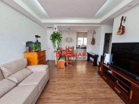 Apartamento com 2 Quartos à Venda, 105 m² em Marapé - Santos