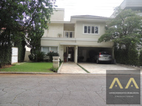 Casa com 4 Quartos à Venda, 353 m² em Alphaville - Santana De Parnaíba