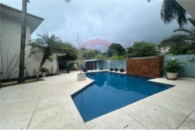 Casa de Condomínio com 5 Quartos à Venda, 502 m² em Barra Da Tijuca - Rio De Janeiro