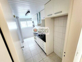 Apartamento com 2 Quartos à Venda, 69 m² em Centro - Florianópolis