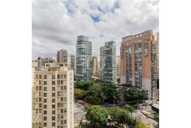 Apartamento com 2 Quartos à Venda, 64 m² em Moema - São Paulo