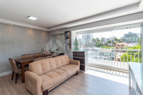 Apartamento com 3 Quartos à Venda, 83 m² em Jardim Lindóia - Porto Alegre