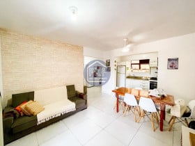 Apartamento com 2 Quartos à Venda, 75 m² em Canasvieiras - Florianópolis