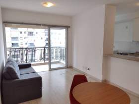 Apartamento com 1 Quarto para Alugar, 51 m² em Sítio Tamboré Alphaville - Barueri