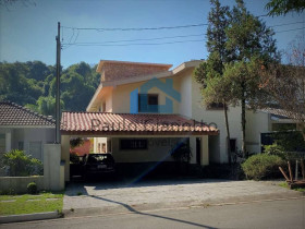 Casa de Condomínio com 4 Quartos à Venda, 492 m² em Granja Viana - Cotia