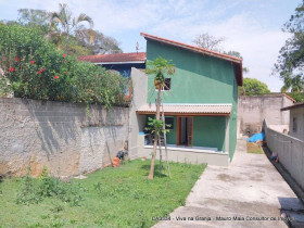 Casa de Condomínio com 3 Quartos à Venda, 330 m² em Vila Diva - Carapicuíba