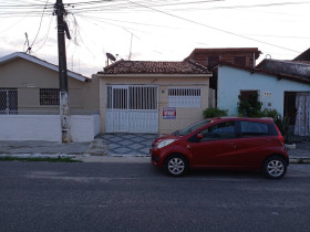 Casa com 2 Quartos à Venda, 67 m² em Popular - Santa Rita