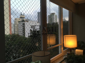 Apartamento com 3 Quartos à Venda, 111 m² em Jardim Paulista - São Paulo